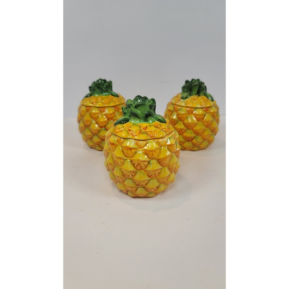 Temptations Fresh Crop‎ Pineapple Canisters Set Of 3